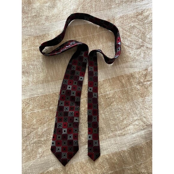 Men's Calvin Klein Silk Business Tie Ruby Red  Grey Black Geometric Blocks - Picture 2 of 8